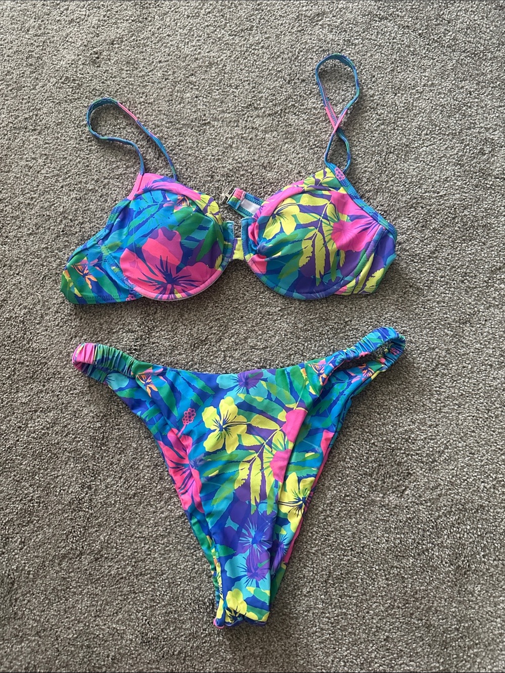 Women’s Floral Underwire Bikini Set - Multi